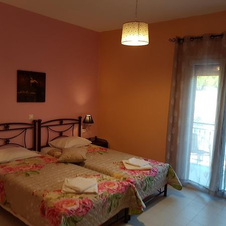 Alexia Ferentinou Apartment Fiskardo Bagian luar foto